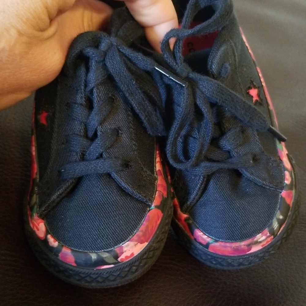 Converse one star floral shoes - Picture 2 of 7